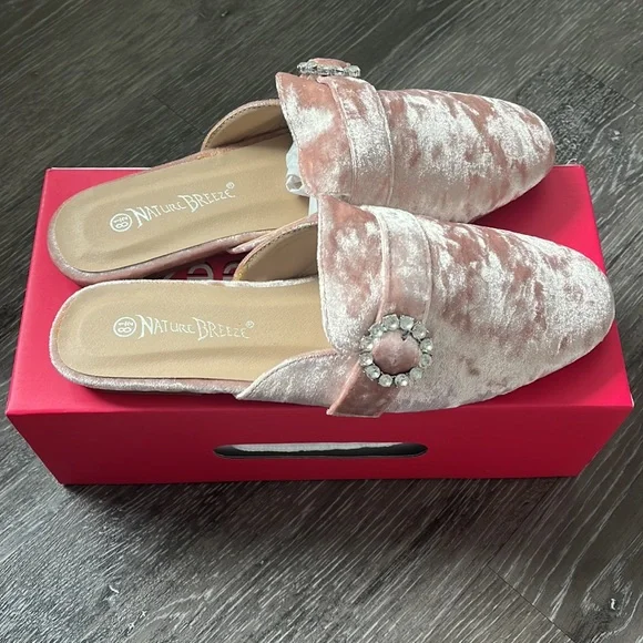 New Pink Flats - Picture 5 of 5